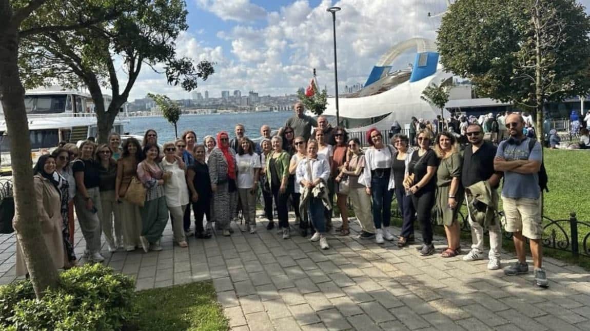 Seminer Çalışmaları Kapsamında Üsküdar Belediyesi Valide Sultan Gemisiyle Boğaz Turu Yapıldı